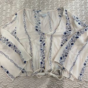 American Eagle Outfitters Flower Blouse